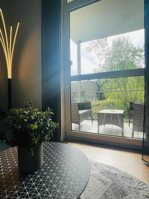 Modernes Apartment In Chemnitz Buitenkant foto